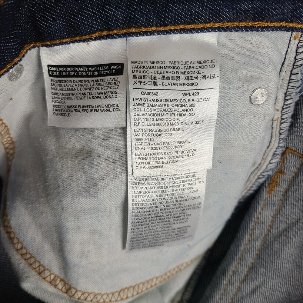 Levi's 505 Jeans Mens 40 x 32‎ Straight Leg 100% Cotton Blue Dark Wash